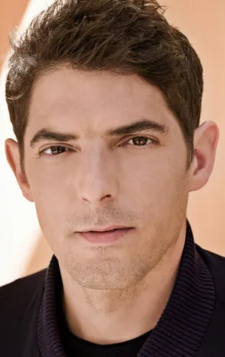 Дамиен Боннар