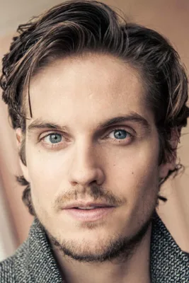 Дэниэл Шарман