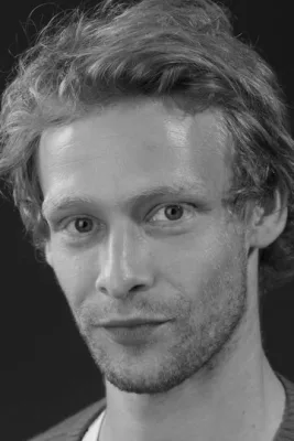 Джонни Льюис