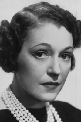 Элис Брейди