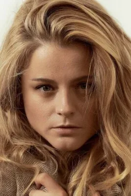 Ксения Суркова