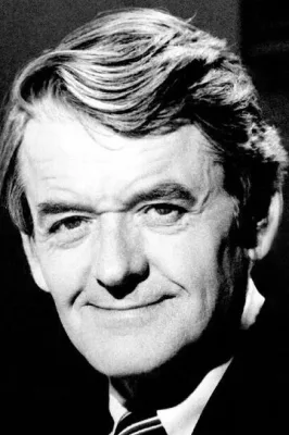 Хэл Холбрук