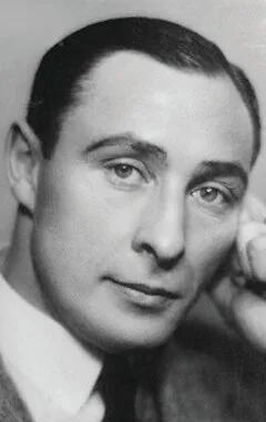 Лайонел Этуилл