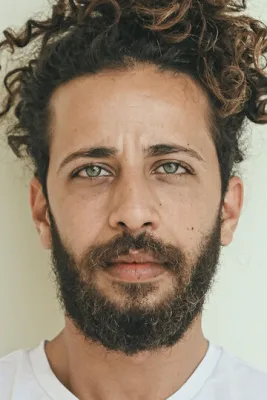 Мотаз Малхиз