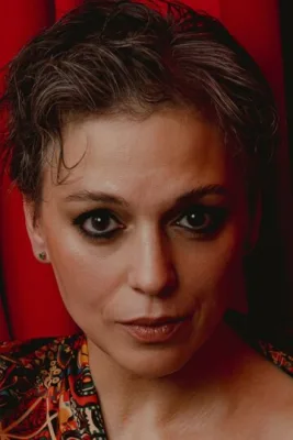 Нелли Уварова